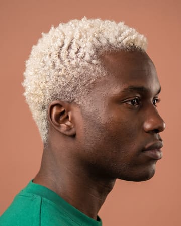 Blond platine tendance