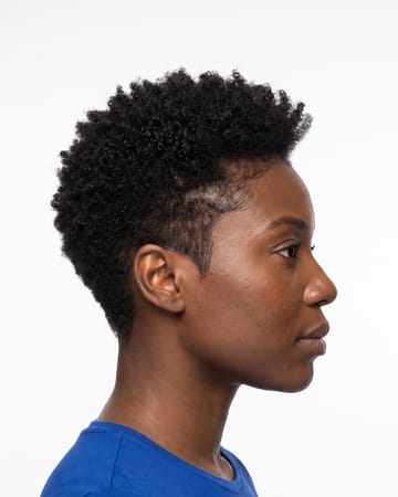 Coupe courte femme dégradée