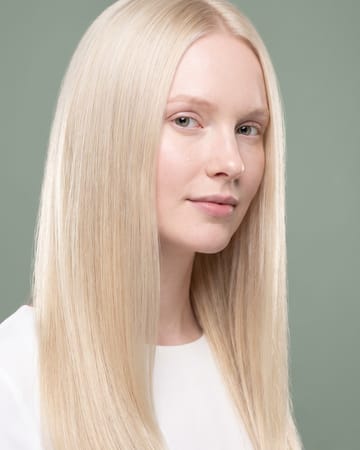 Blond lisse et lumineux