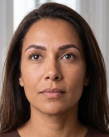 Brow lift arche soignée