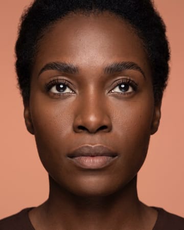 Brow lift droit, queue longue