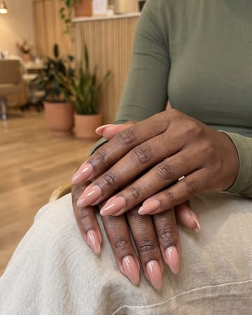 Amande moyenne nude rosé