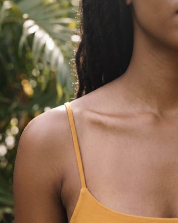 Bras et épaules lisses